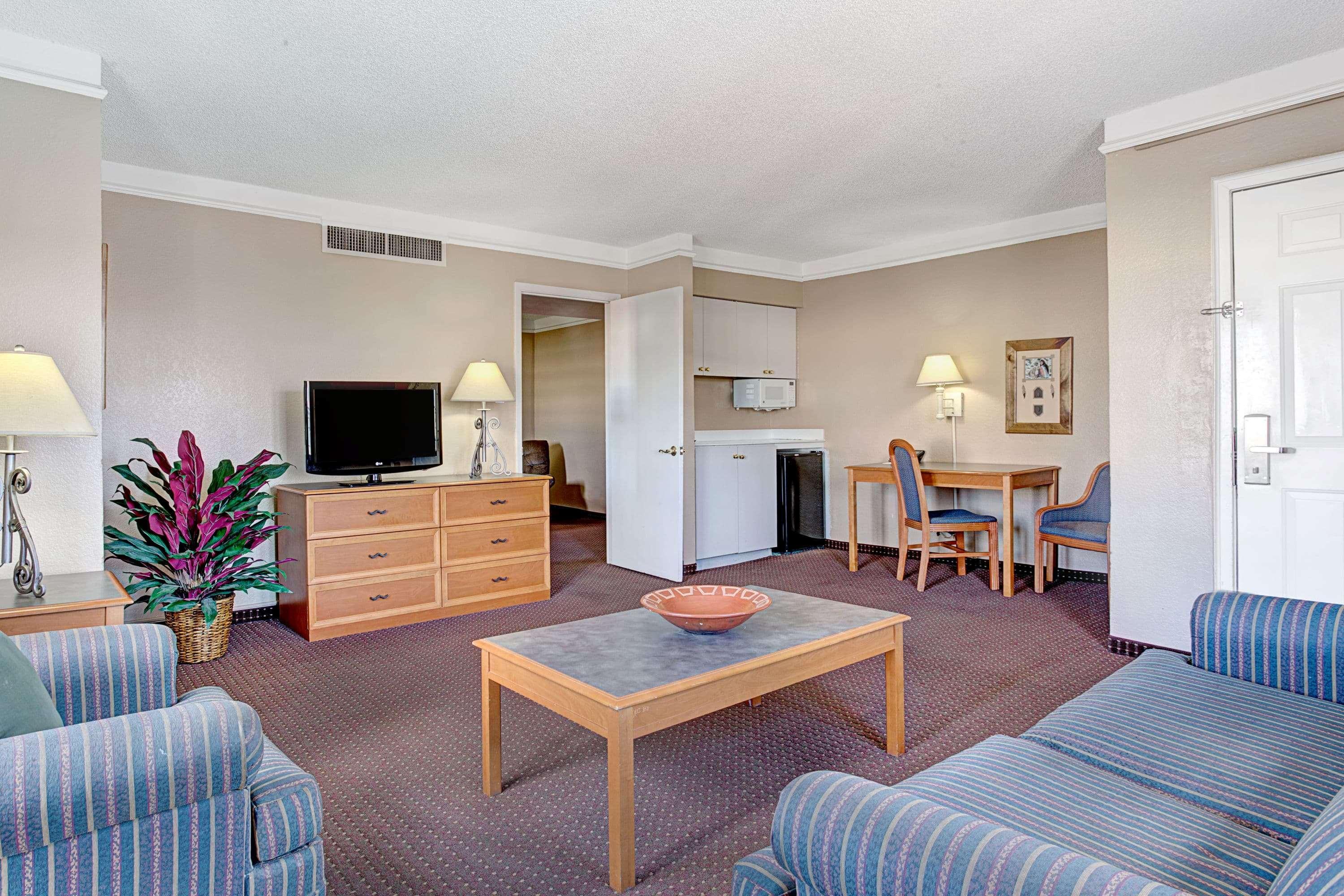 Days Inn By Wyndham Tucson City Center מראה חיצוני תמונה