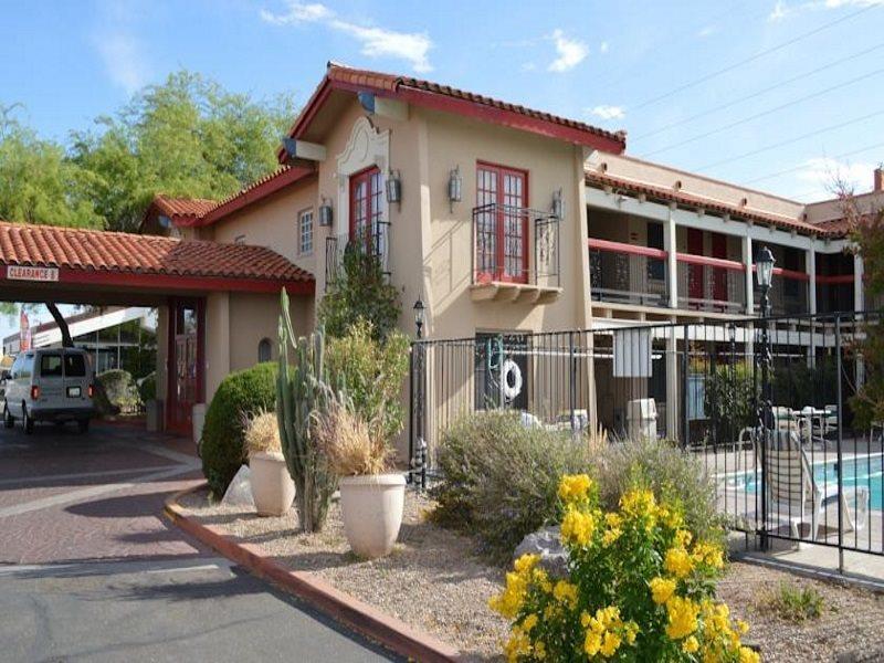 Days Inn By Wyndham Tucson City Center מראה חיצוני תמונה