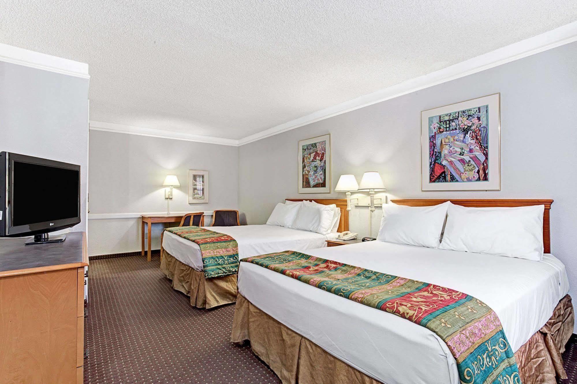Days Inn By Wyndham Tucson City Center מראה חיצוני תמונה